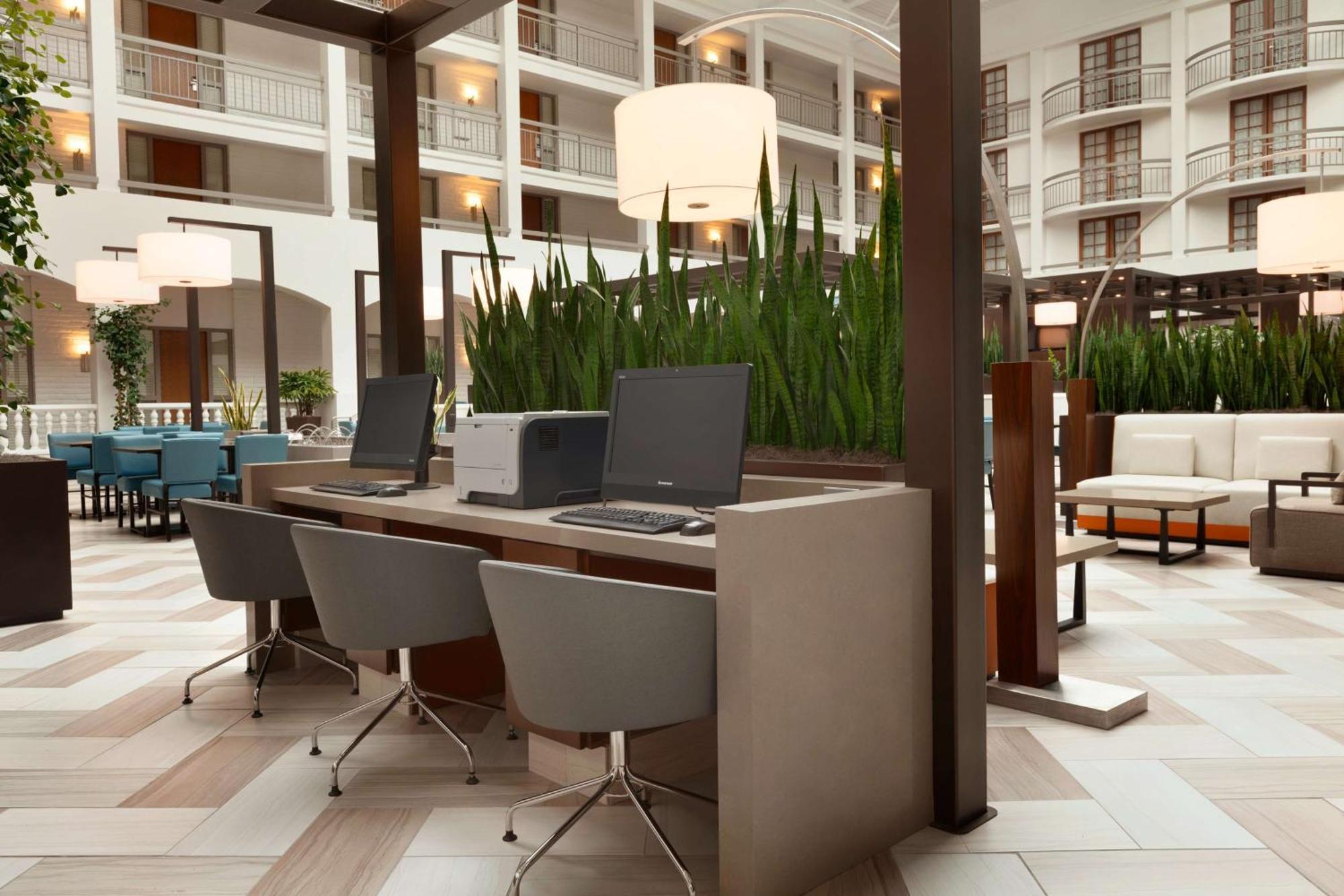 Embassy Suites San Luis Obispo Exterior photo